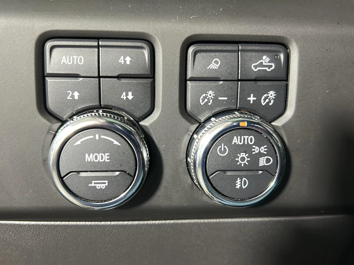 Used 2023 Onyx Black GMC Denali image 24