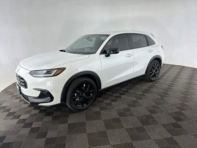 Used 2025 White Honda Sport image 4