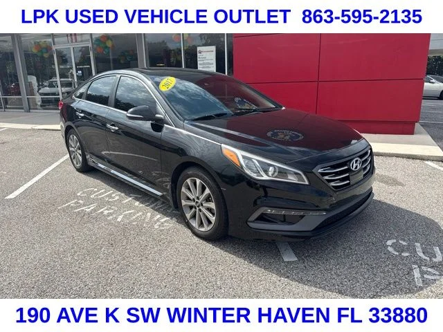 Used 2017 Black Hyundai Limited image 1