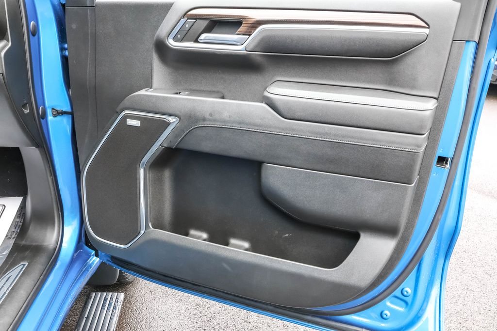 Used 2023 Blue Chevrolet RST image 48