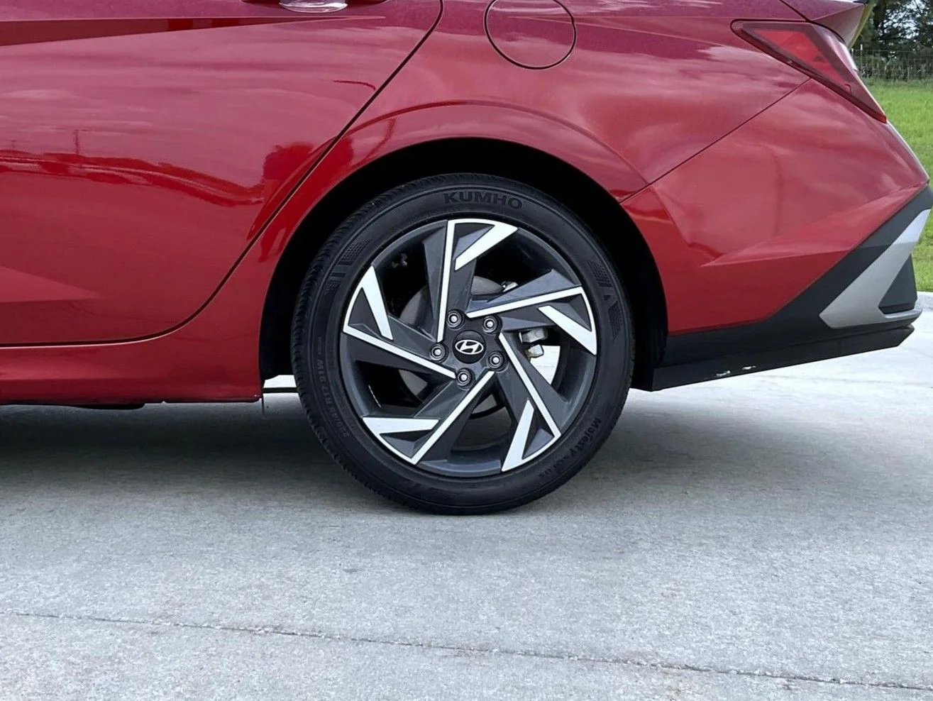 Certified Used 2025 Red Hyundai SEL Sport image 23