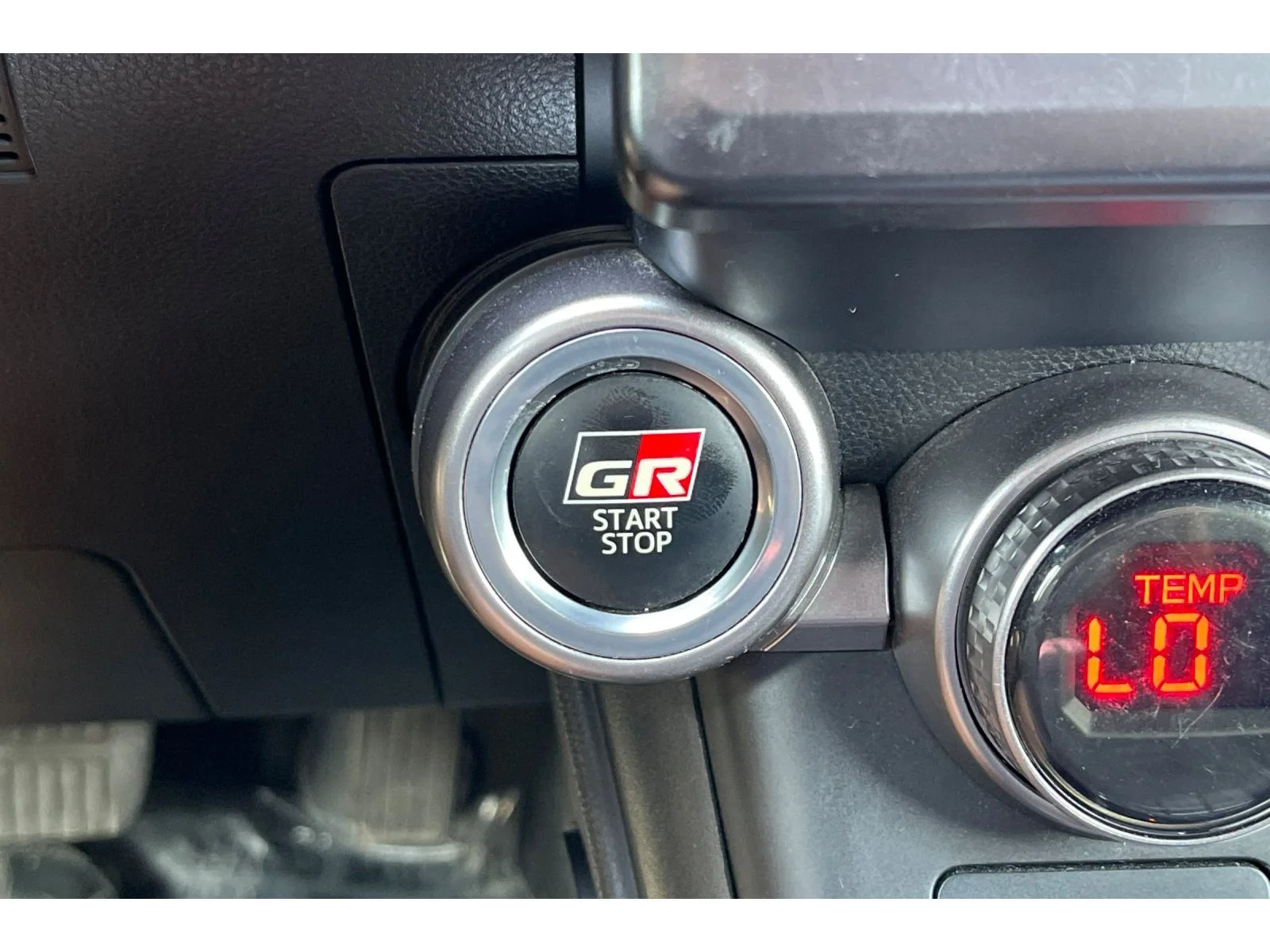 Used 2022 Track bRed Toyota Base image 32