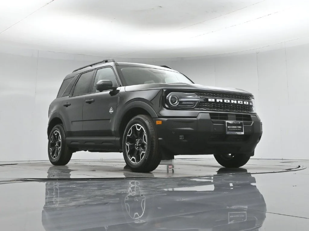 New 2026 Shadow Black Ford Outer Banks image 46