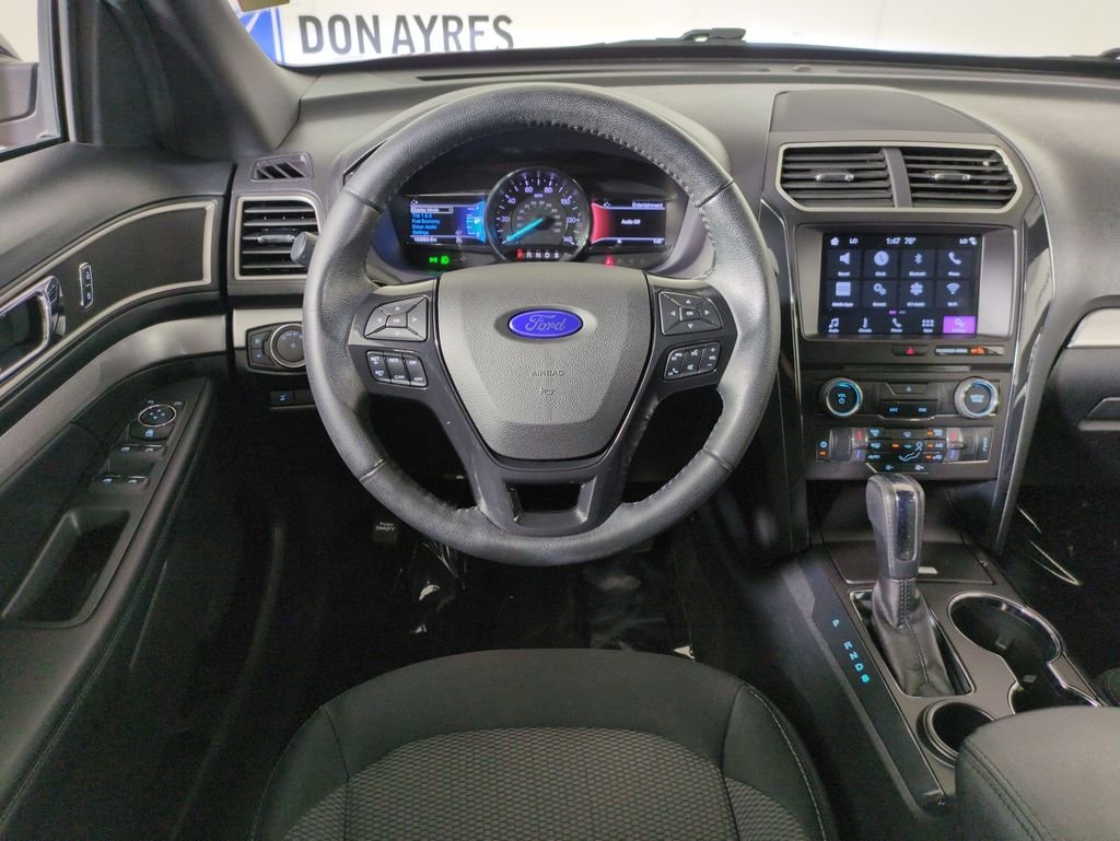 Used 2017 Ruby Red Metallic Ford XLT image 15
