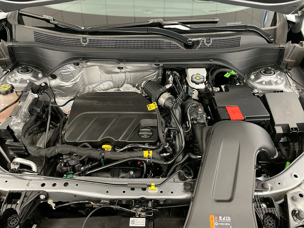 Used 2024 Sterling Gray Metallic Chevrolet RS image 27