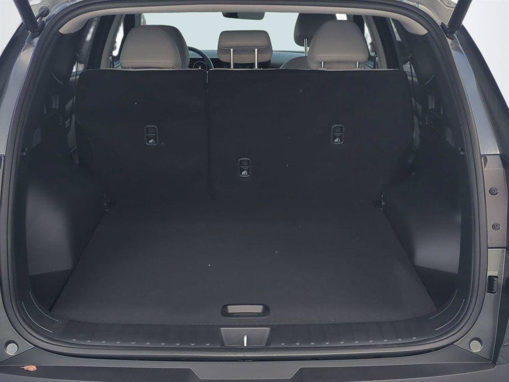 New 2026 Gray Hyundai SEL Convenience image 14