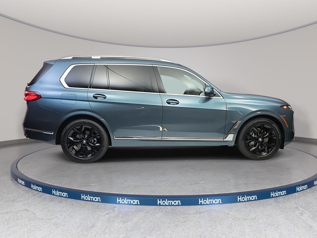 Used 2026 Blue Ridge Mountain Metallic BMW xDrive40i image 6