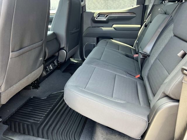 New 2026 Onyx Black GMC Elevation image 11