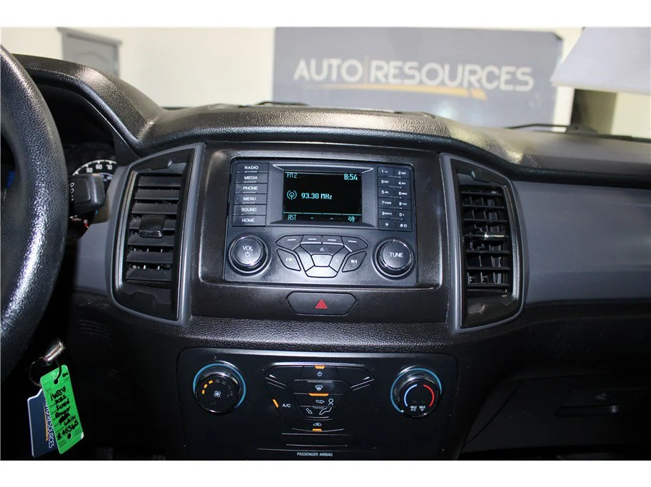 Used 2022 White Ford XL Pickup 4D 5 ft image 28