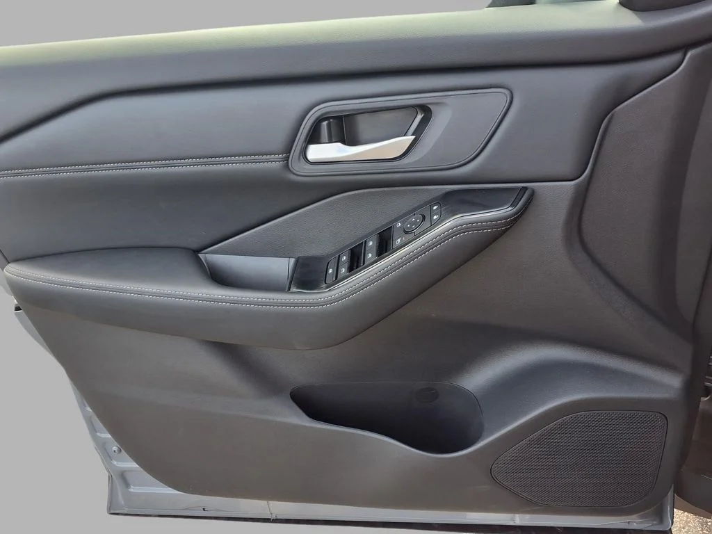 New 2026 Boulder Gray Pearl Nissan Dark Armor™ image 15