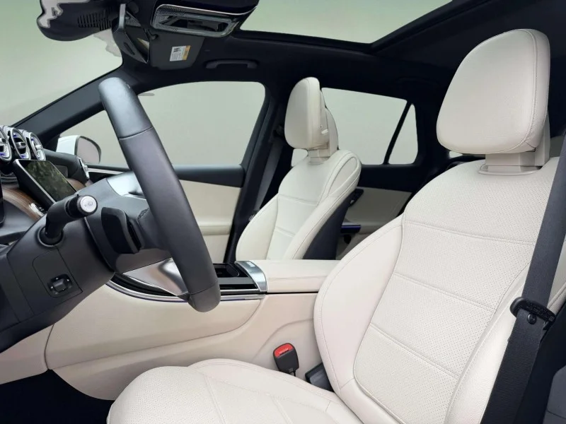 Used 2026 WHITE Mercedes-Benz GLC 300 image 20