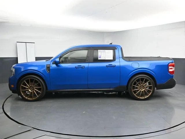 Used 2022 Blue Ford Lariat image 5