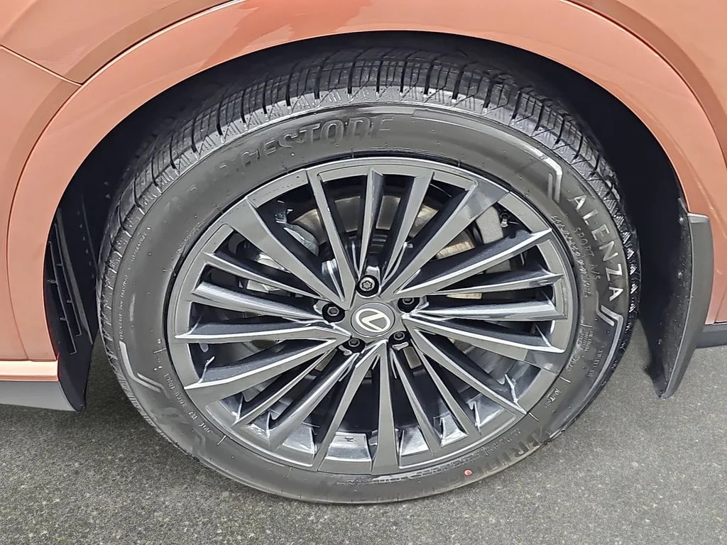 New 2026 Copper Crest Lexus PREMIUM image 30