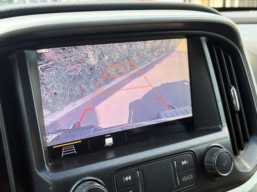 Used 2019 Gray Chevrolet ZR2 image 13