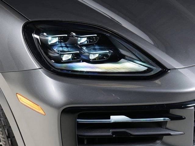 Certified Used 2026 Quartzite Grey Metallic Porsche  image 29