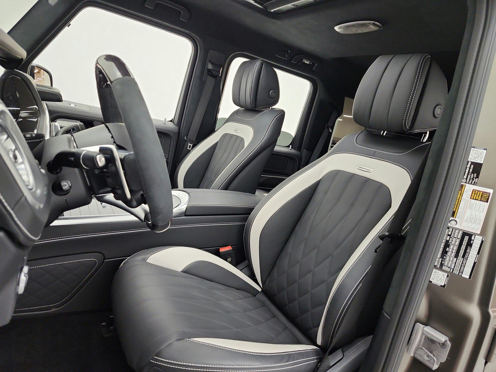 Certified Used 2026 MANUFAKTUR Monza Grey Magno Mercedes-Benz AMG® G 63 SUV image 10
