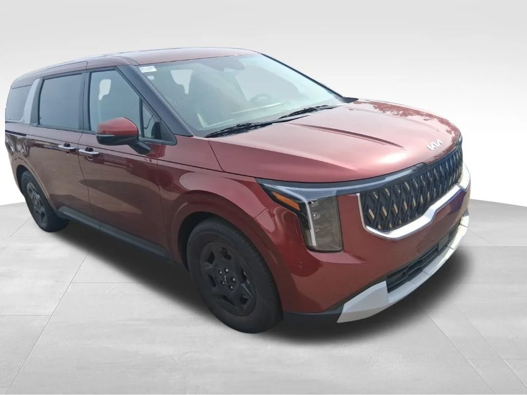 Used 2026 Red Kia LXS image 2