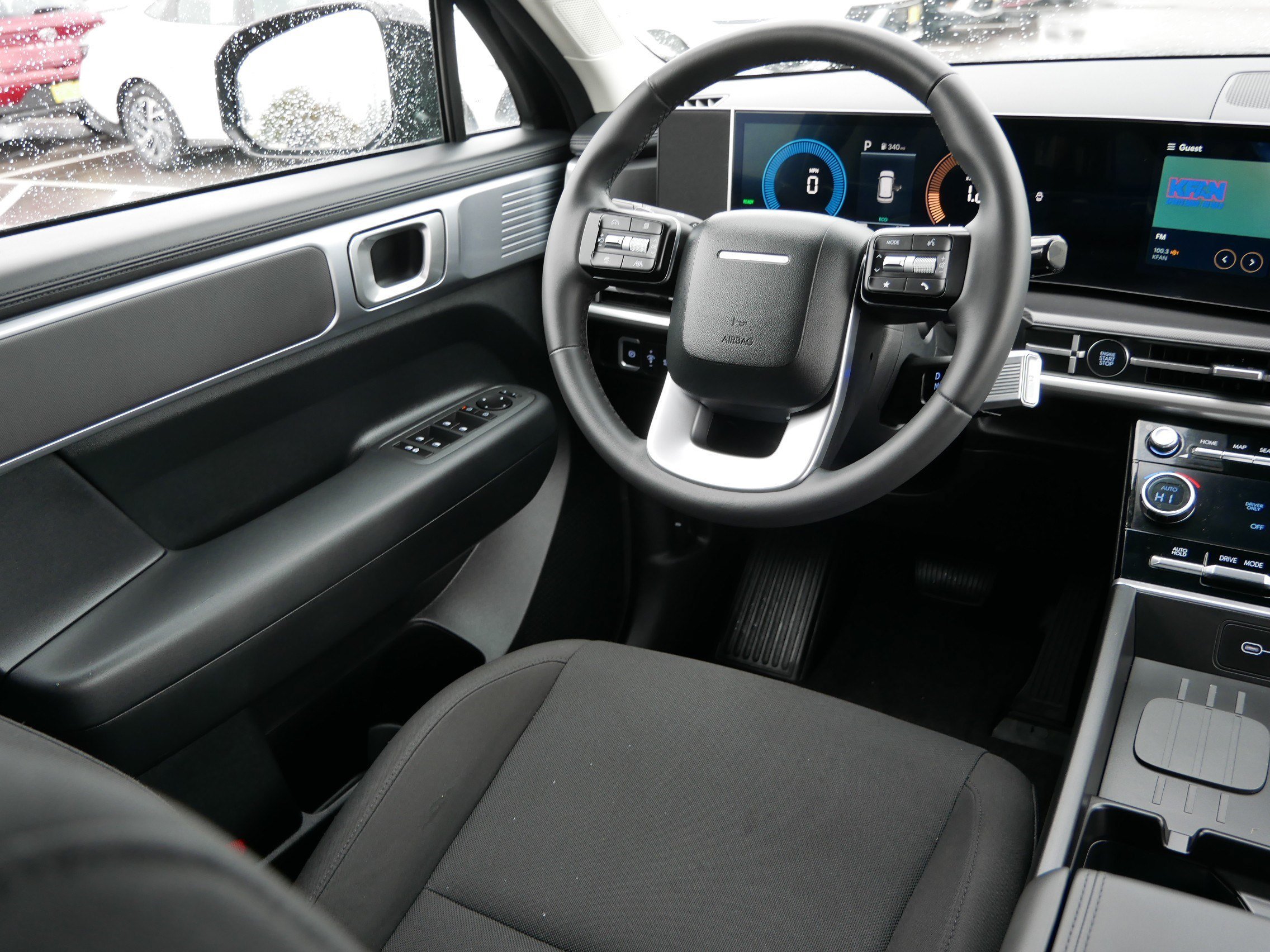 Certified Used 2026 Phantom Black Hyundai SE image 9