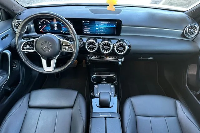 Used 2022 White Mercedes-Benz A 220 image 16