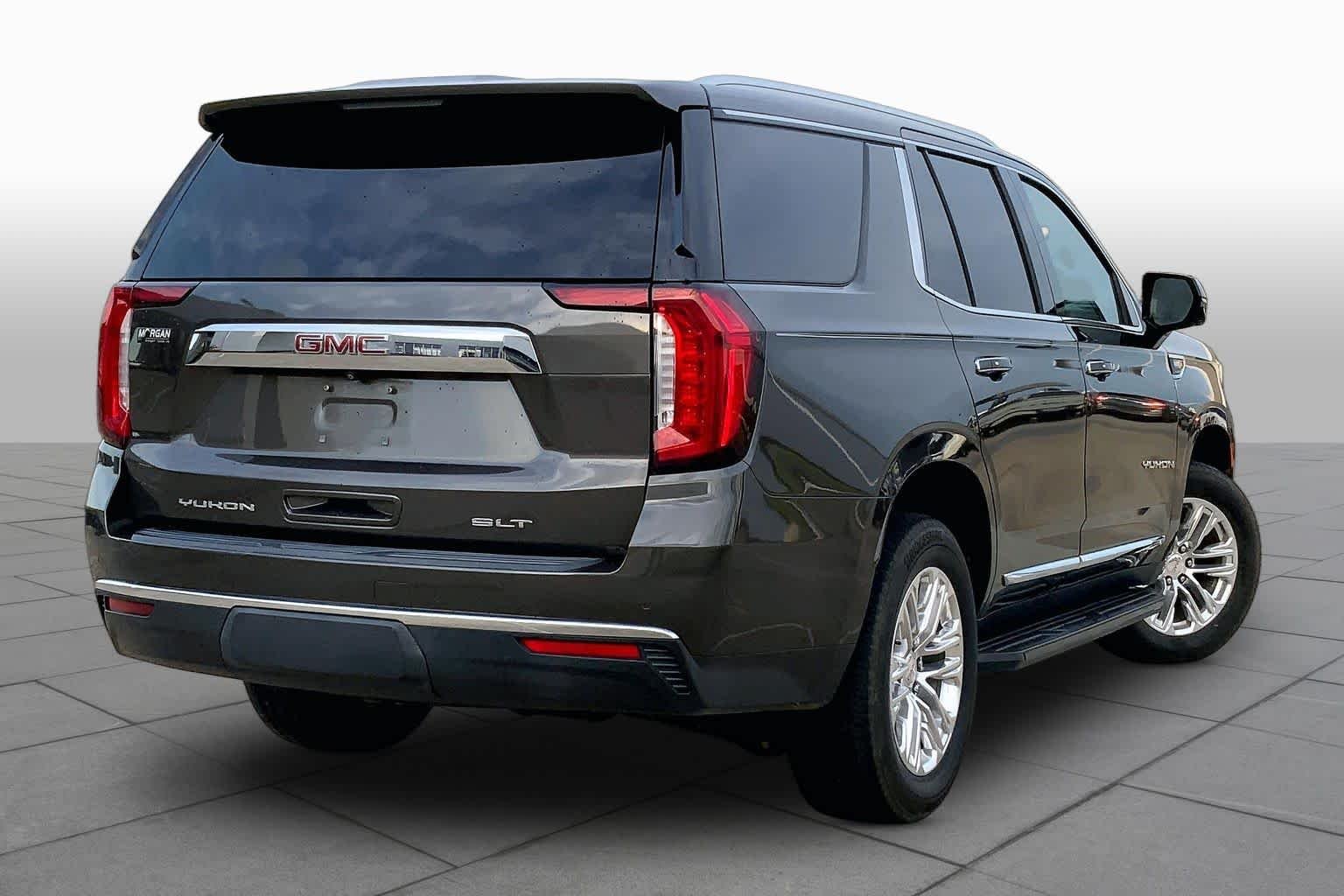 Used 2021 Smokey Quartz Metallic GMC SLT image 13