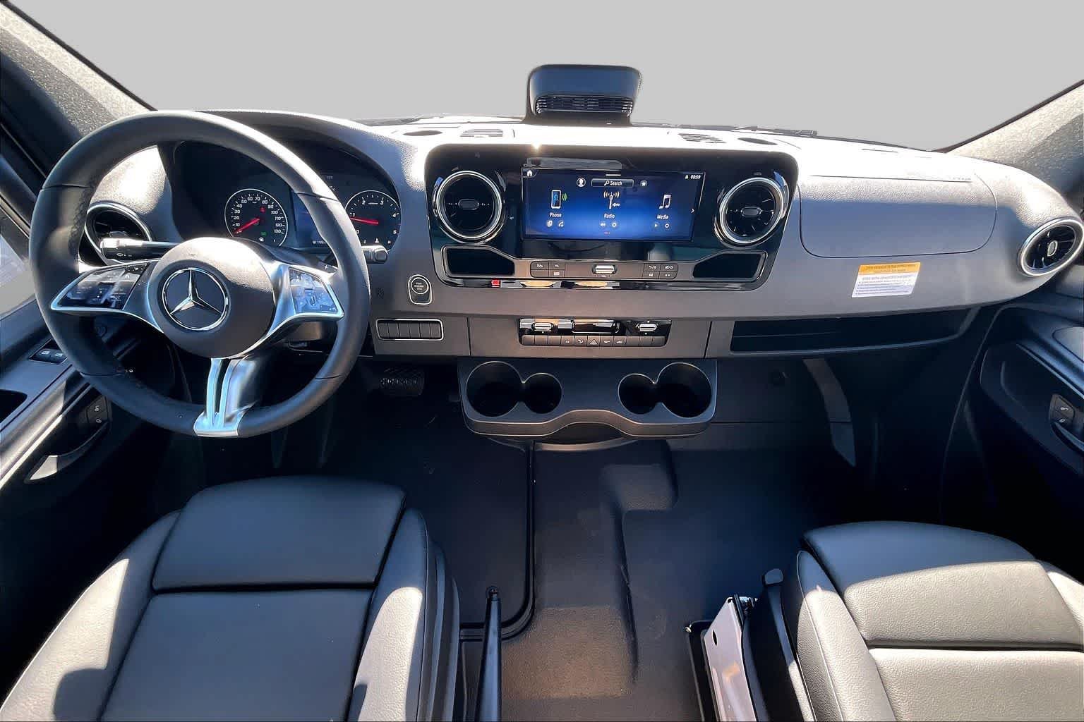 New 2026 Arctic White Mercedes-Benz  image 8