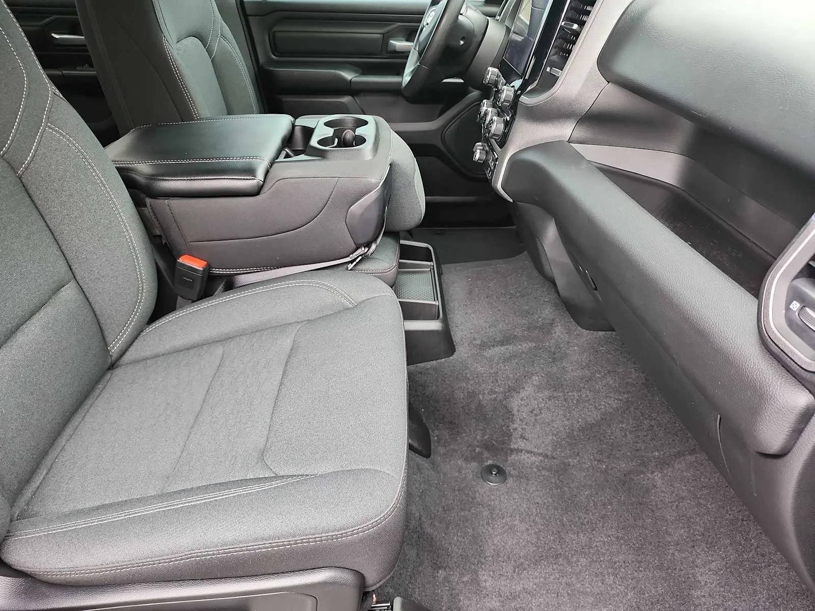 Used 2026 Granite Crystal Metallic Clearcoat Ram Warlock image 18