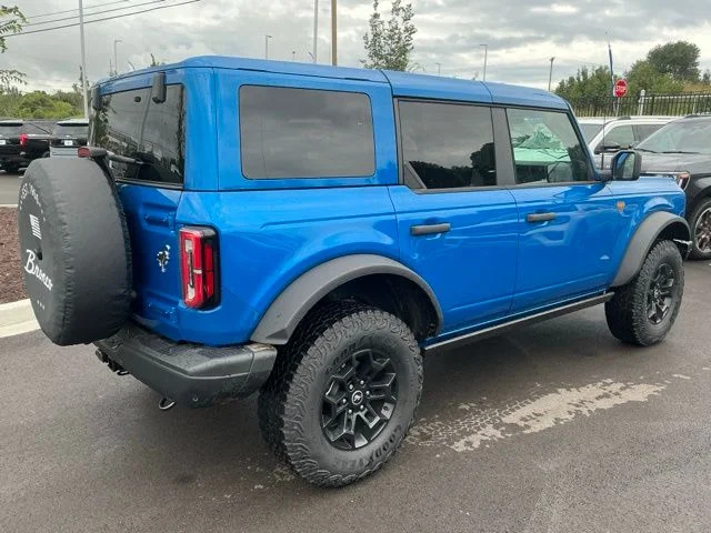 New 2026 Velocity Blue Metallic Ford Badlands® image 8