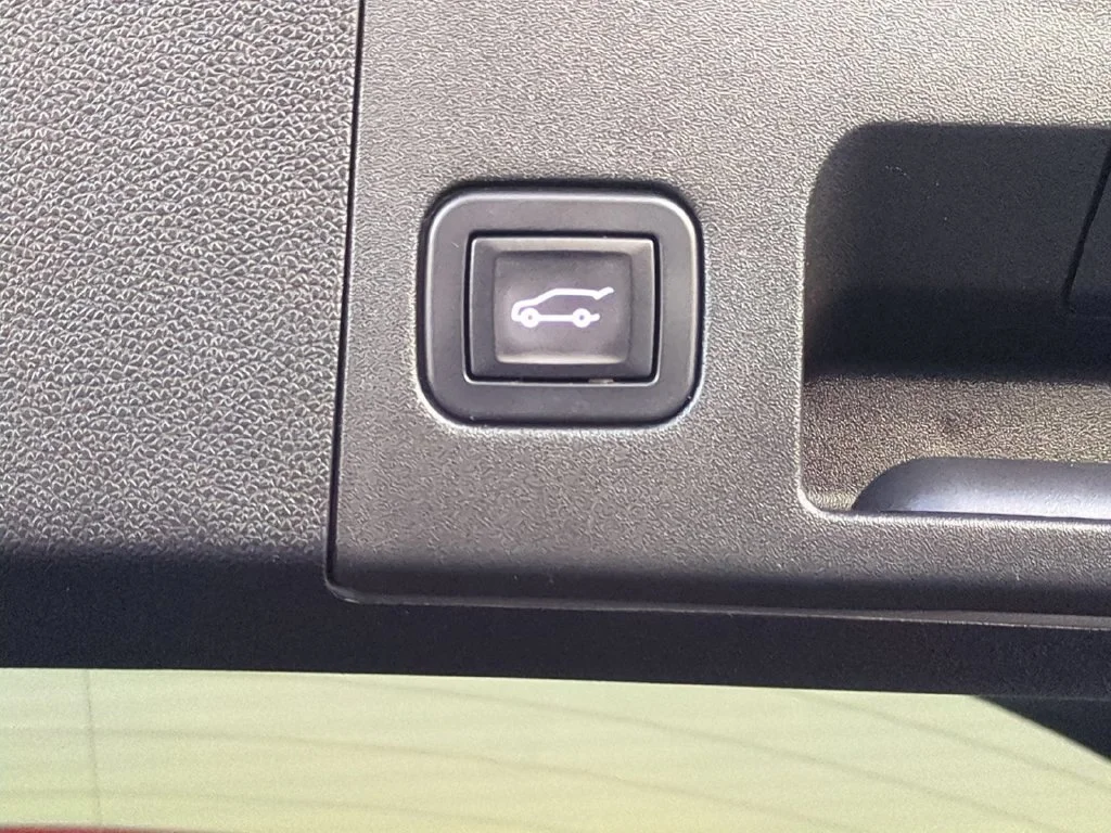 2024 Cadillac XT4 Premium Luxury - Photo 32
