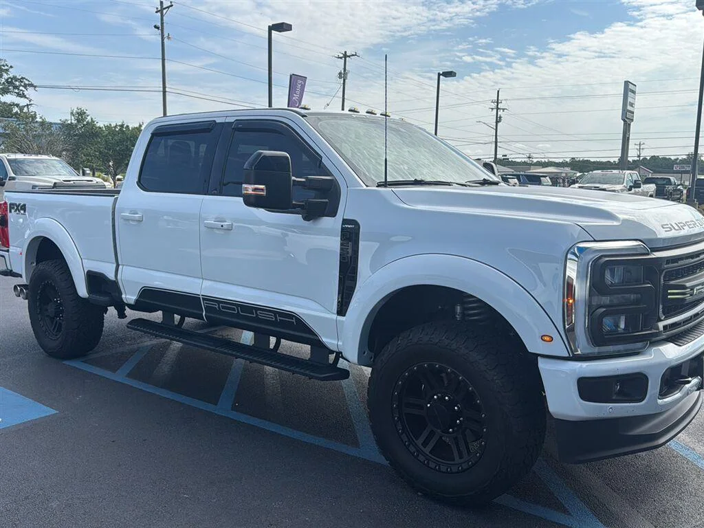 Used 2024 Oxford White Ford Lariat image 2