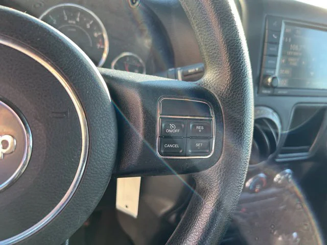 Used 2014 Gray Jeep Unlimited Sport image 14