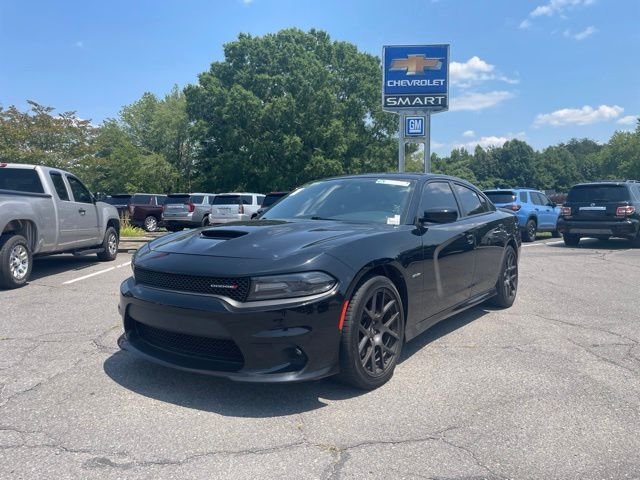 2019 Dodge Charger R/T's photo
