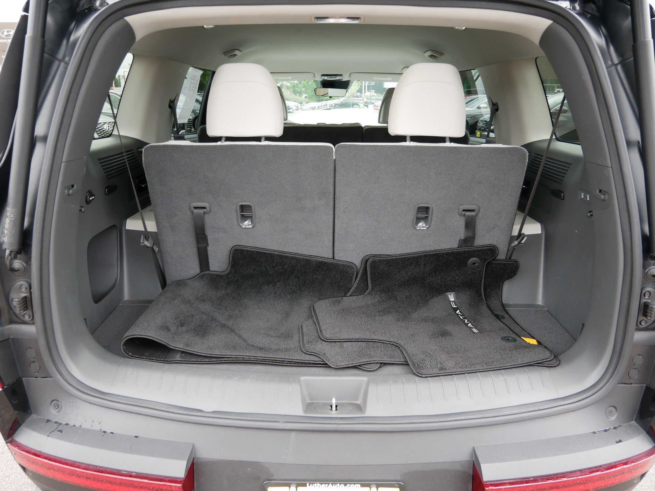 Certified Used 2024 Phantom Black Hyundai SEL image 18