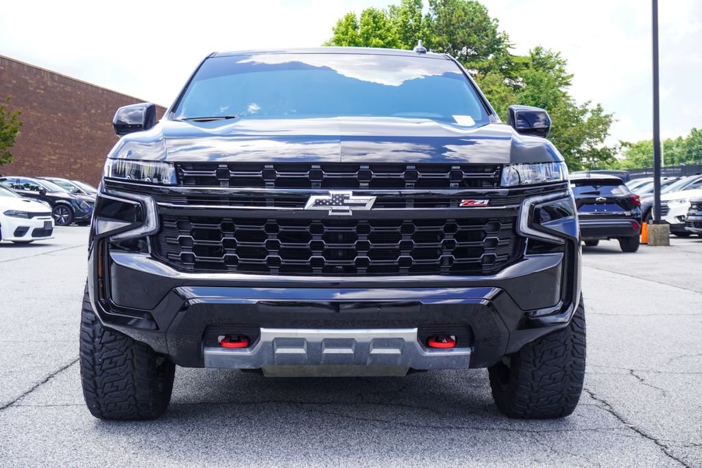 Used 2024 Black Chevrolet Z71 image 30