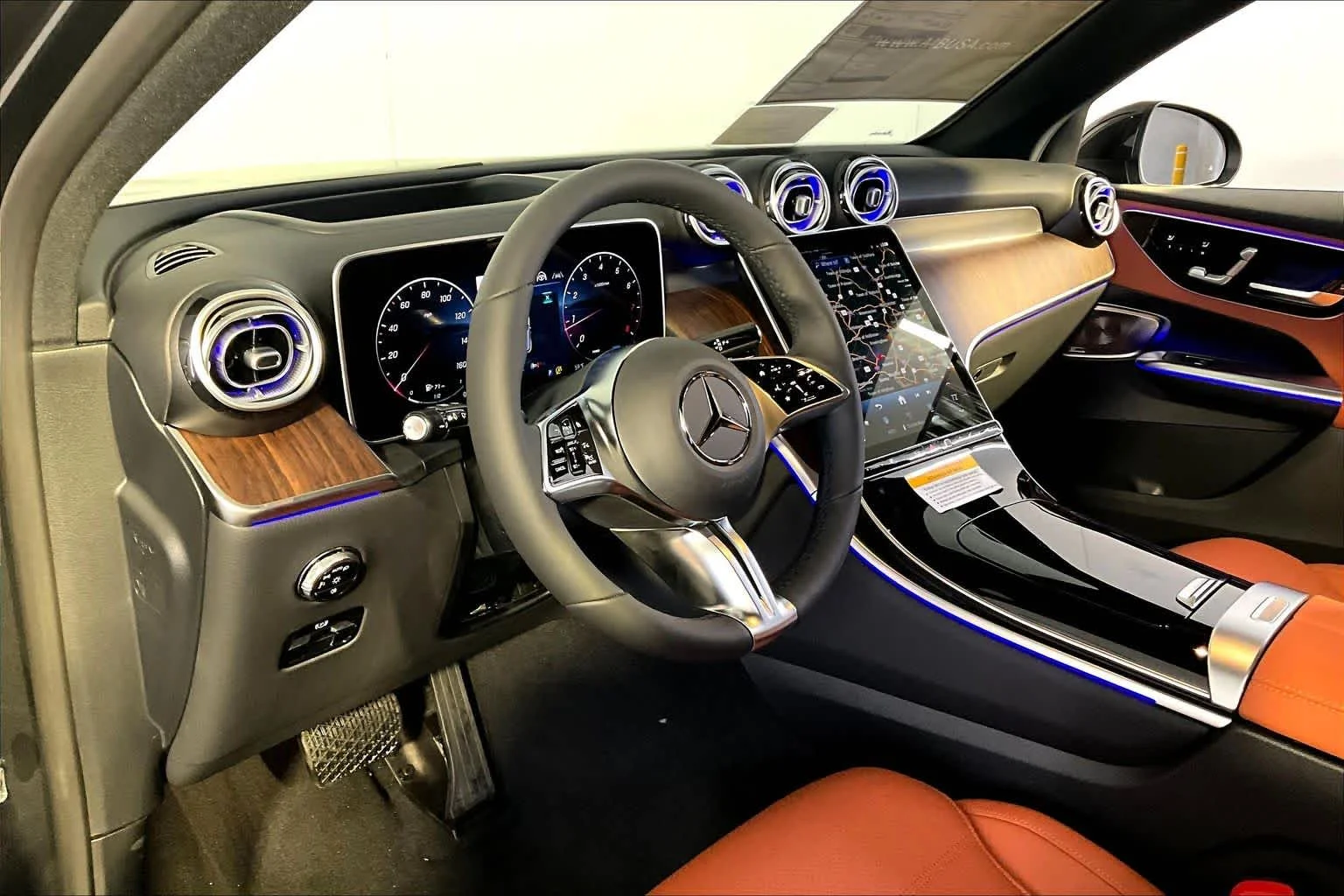 2026 Mercedes-Benz GLC Base - Photo 9