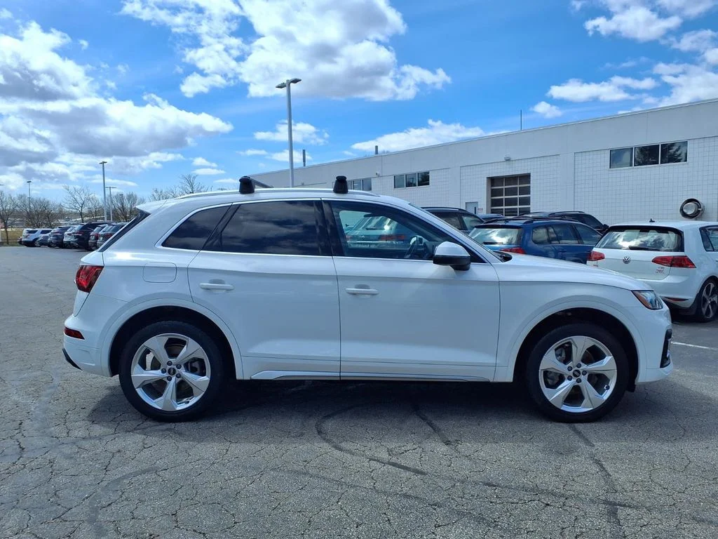 Used 2021 Ibis White Audi 45 Premium Plus image 3