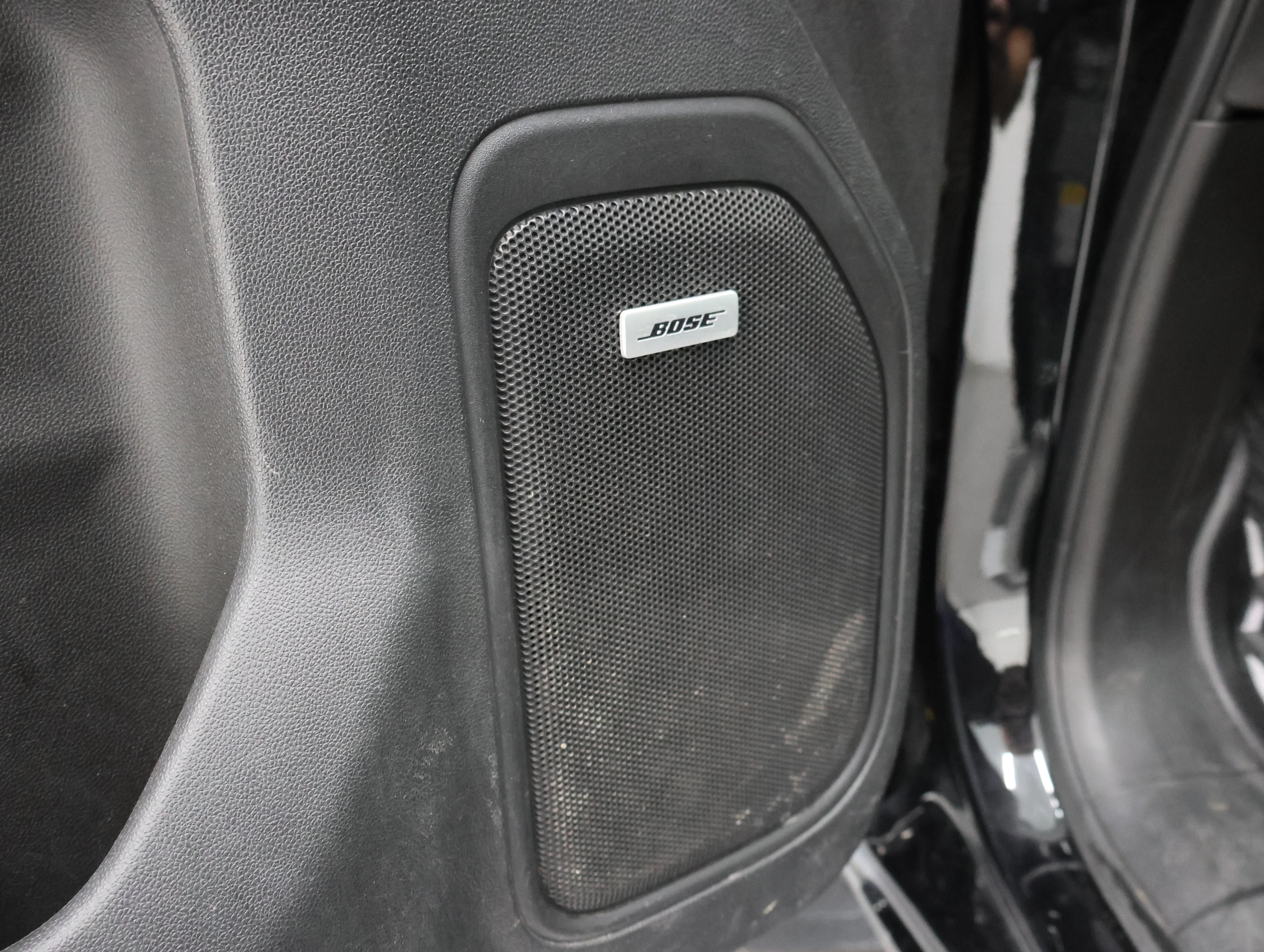 Used 2020 Black Chevrolet LTZ image 48