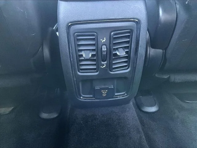 Used 2018 Gray Jeep Altitude image 11