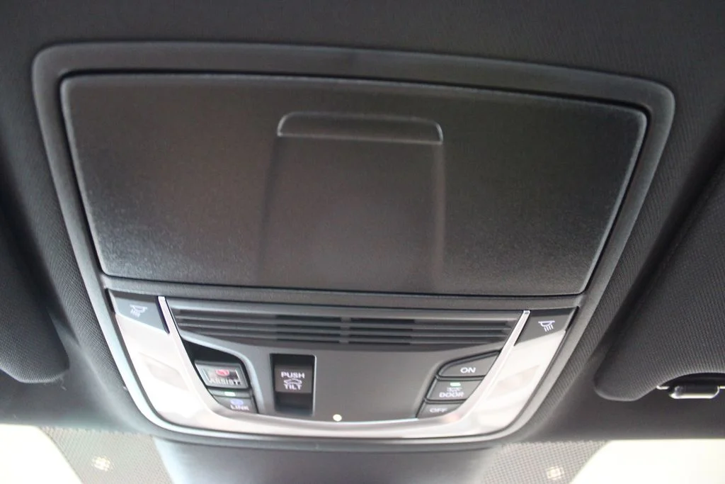 Used 2025 Urban Gray Pearl Acura TYPE S image 35