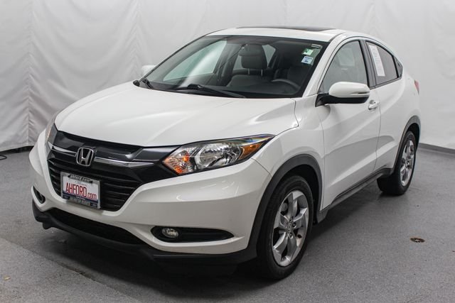 Used 2017 White Orchid Pearl Honda EX image 5