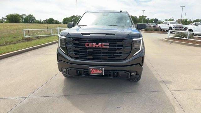 Used 2024 Onyx Black GMC Elevation image 4