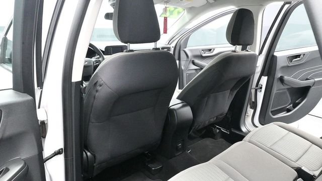 Used 2022 White Ford S image 16