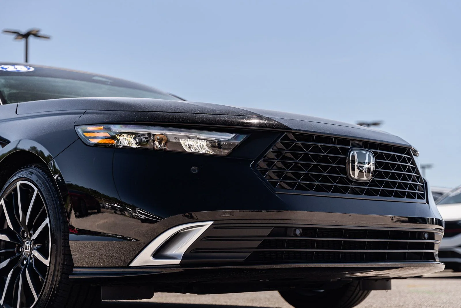 Used 2025  Honda Touring image 9