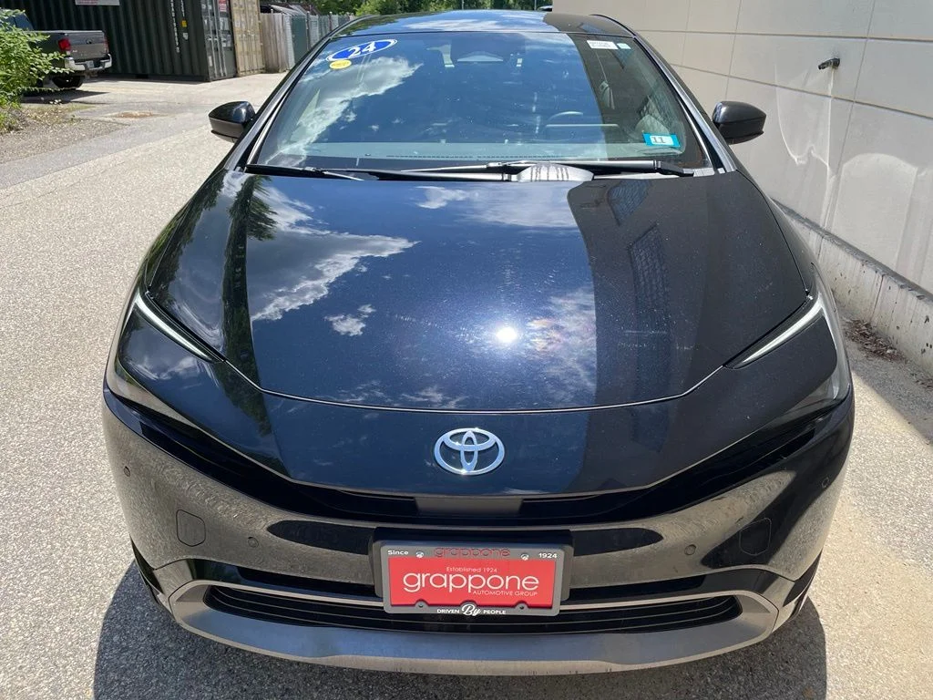 Used 2024 Black Toyota XLE image 3