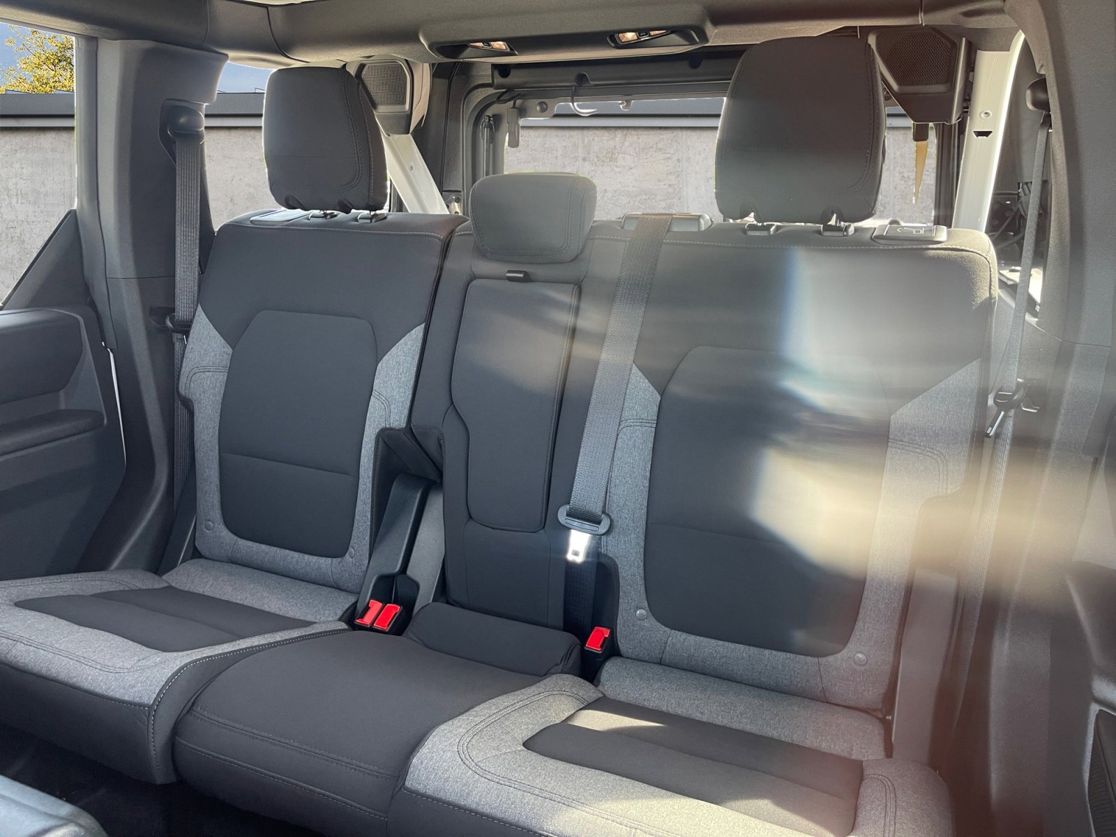Certified Used 2025 Oxford White Ford Big Bend image 13