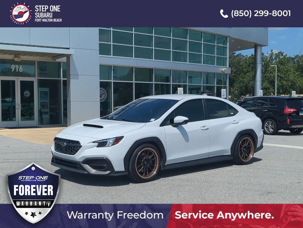 Used 2023 White Subaru Base image 1