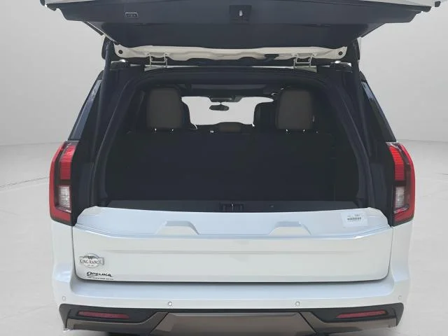 New 2026 Star White Metallic Tri-Coat Ford King Ranch® image 25