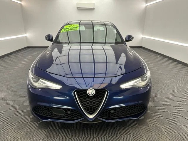 Used 2019 Blue Alfa Romeo Ti Sport image 2