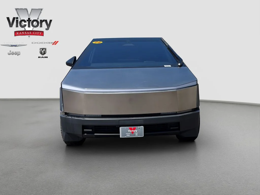 Used 2024 Tesla Cybertruck Base with VIN 7G2CEHED4RA001010 for sale in Kansas City