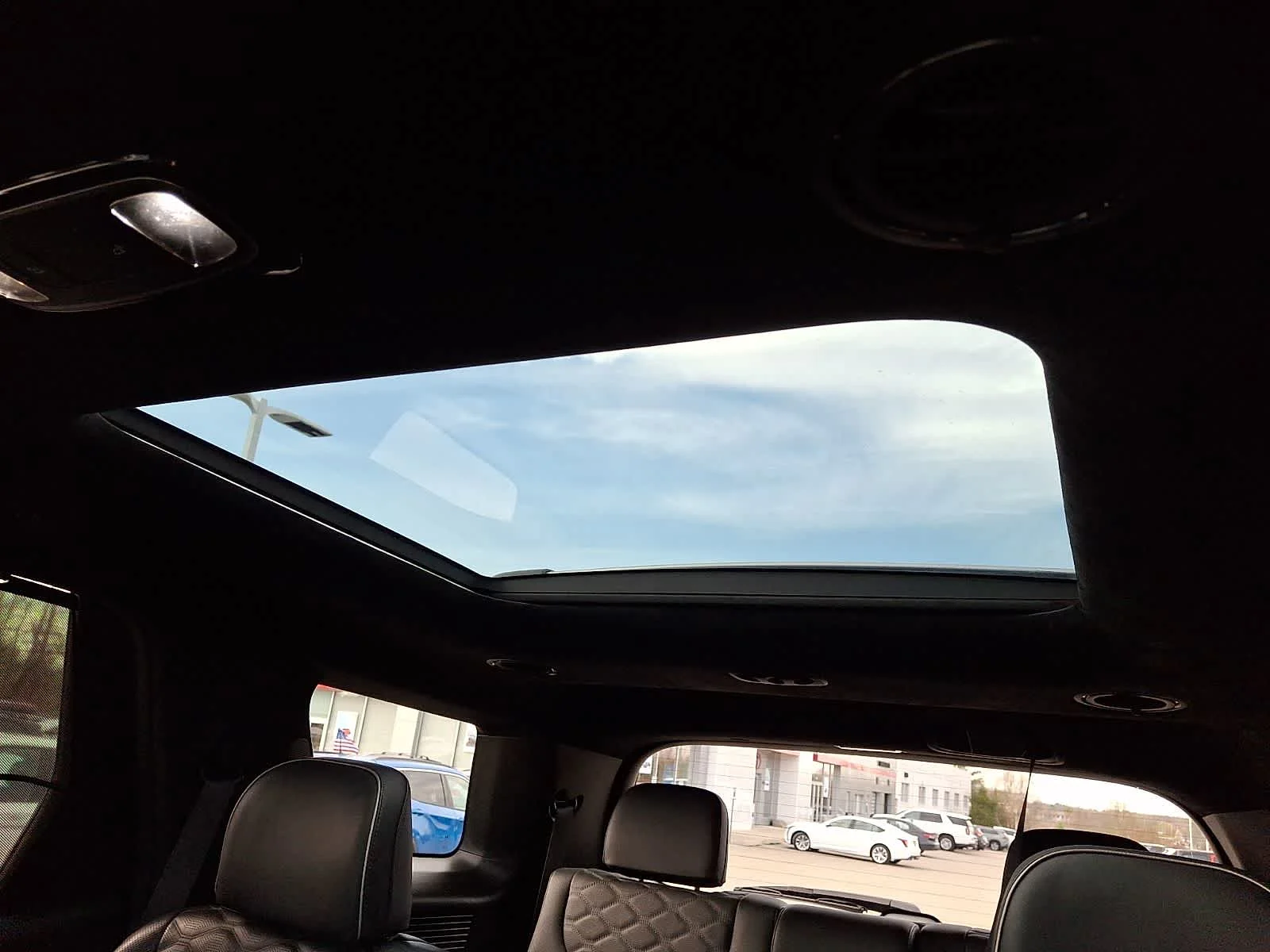 Used 2022 Abyss Black Pearl Hyundai Calligraphy image 16
