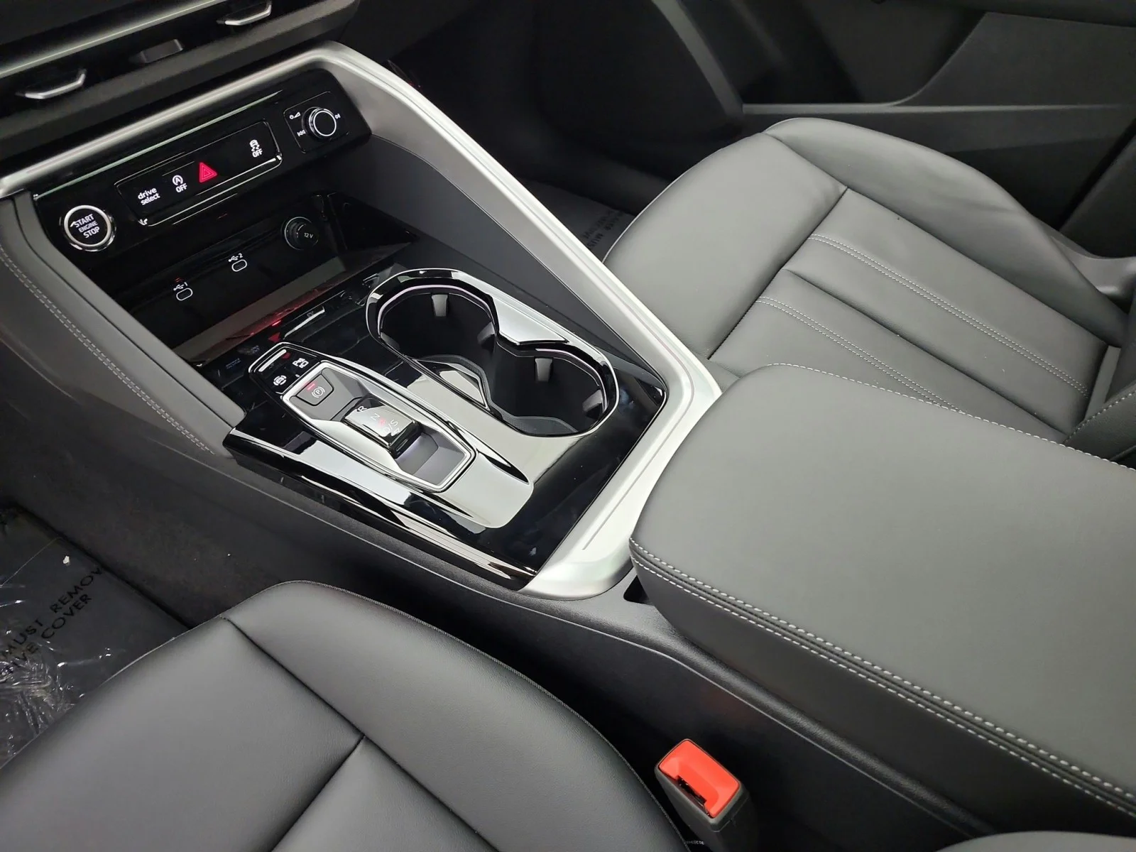 New 2026 Glacier White Metallic Audi Premium Plus 2.0 TFSI quattro image 10